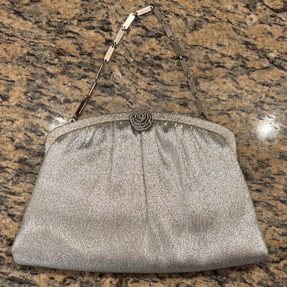 Vintage Silver Lamé Evening Clutch HL USA | 1950s 60s Glam Chain Bag